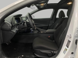 Hyundai Elantra SEL Sport Premium IVT 2026