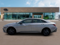 Hyundai Elantra SEL Sport Premium IVT 2026