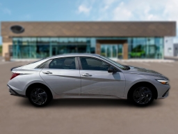 Hyundai Elantra SEL Sport Premium IVT 2026