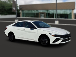 Hyundai Elantra SEL Sport Premium IVT 2026