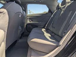 Hyundai Elantra SEL Convenience IVT 2025