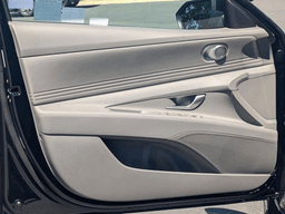 Hyundai Elantra SEL Convenience IVT 2025