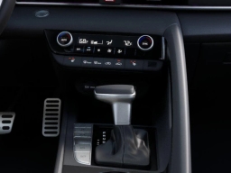 Hyundai Elantra SEL Sport Premium IVT 2026