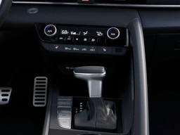 Hyundai Elantra SEL Sport Premium IVT 2026