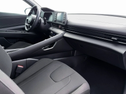 Hyundai Elantra SEL Sport Premium IVT 2026