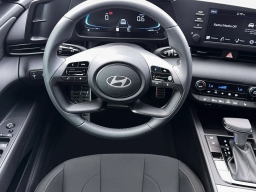 Hyundai Elantra SEL Sport Premium IVT 2026