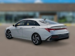 Hyundai Elantra SEL Sport Premium IVT 2026