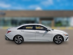 Hyundai Elantra SEL Sport Premium IVT 2026