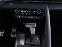 Hyundai Elantra SEL Sport Premium IVT 2026