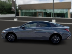 Hyundai Elantra SEL Sport Premium IVT 2026