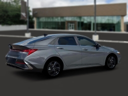 Hyundai Elantra SEL Sport Premium IVT 2026