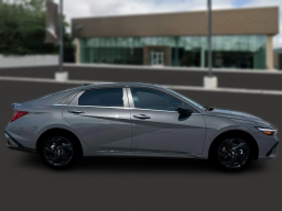 Hyundai Elantra SEL Sport Premium IVT 2026