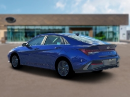 Hyundai Elantra SEL Sport Premium IVT 2026