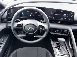 Hyundai Elantra SEL Sport Premium IVT 2026