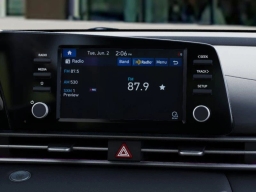 Hyundai Elantra SEL Sport Premium IVT 2026