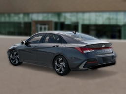 Hyundai Elantra SEL Sport Premium IVT 2026