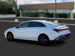 Hyundai Elantra SEL Sport Premium IVT 2026
