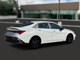 Hyundai Elantra SEL Sport Premium IVT 2026
