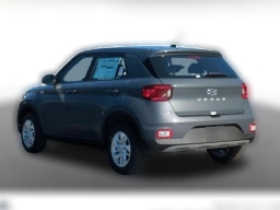 Hyundai Venue SE FWD 2026