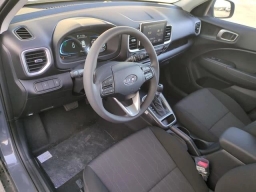 Hyundai Venue SE FWD 2026