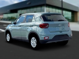 Hyundai Venue SE FWD 2026