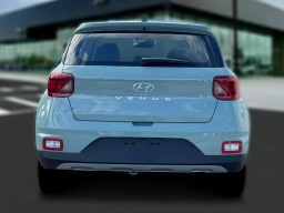 Hyundai Venue SE FWD 2026