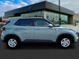 Hyundai Venue SE FWD 2026