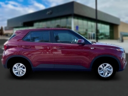 Hyundai Venue SE FWD 2026