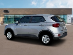 Hyundai Venue SE FWD 2026