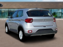Hyundai Venue SE FWD 2026