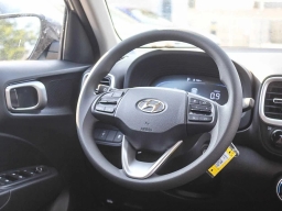 Hyundai Venue SE FWD 2026