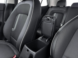 Hyundai Venue SEL FWD w/Two-Tone Roof 2026