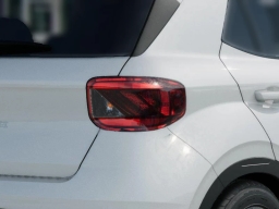 Hyundai Venue SEL FWD 2026