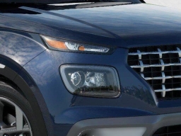Hyundai Venue SEL FWD w/Two-Tone Roof 2026