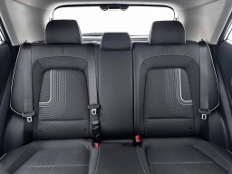 Hyundai Venue SEL FWD w/Two-Tone Roof 2026