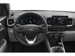 Hyundai Venue SEL FWD 2026