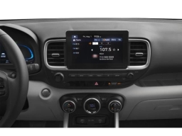 Hyundai Venue SEL FWD 2026