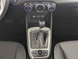 Hyundai Venue SEL IVT 2025