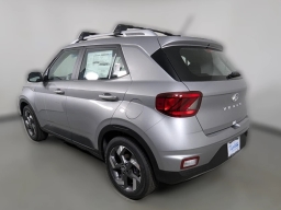Hyundai Venue SEL IVT 2025