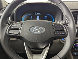 Hyundai Venue SEL IVT 2025