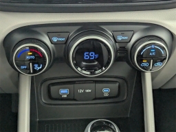 Hyundai Venue SEL IVT 2025