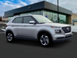 Hyundai Venue SEL FWD 2026