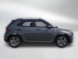 Hyundai Venue SEL FWD w/Two-Tone Roof 2026