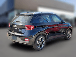 Hyundai Venue SEL FWD 2026