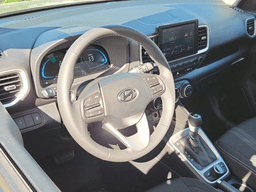 Hyundai Venue SEL FWD 2026