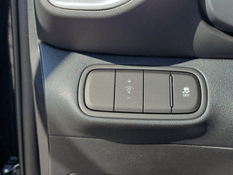 Hyundai Venue SEL FWD 2026