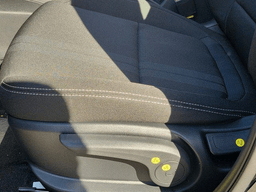 Hyundai Venue SEL FWD 2026