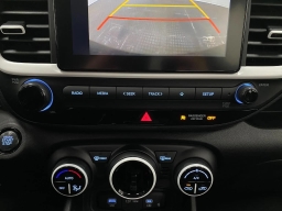 Hyundai Venue SEL FWD w/Two-Tone Roof 2026