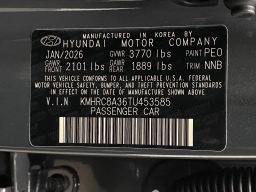 Hyundai Venue SEL FWD w/Two-Tone Roof 2026