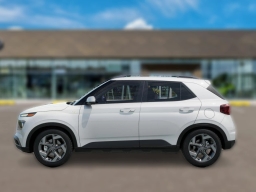Hyundai Venue SEL FWD 2026